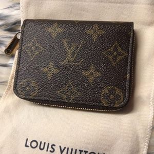 Loius Vuitton coin purse